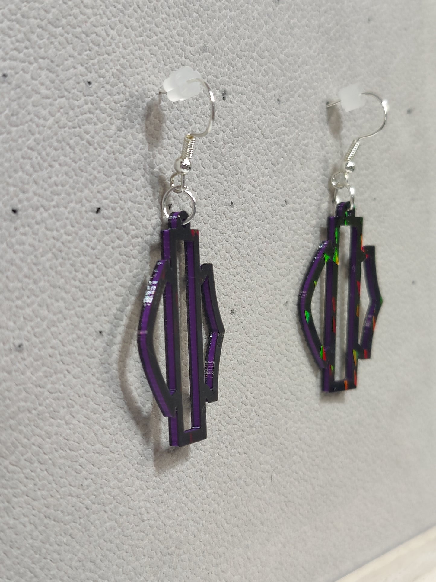 Bar & shield earings